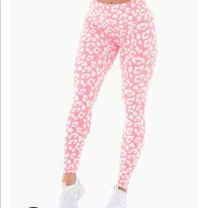 Ryderwear bum scrunch leggings